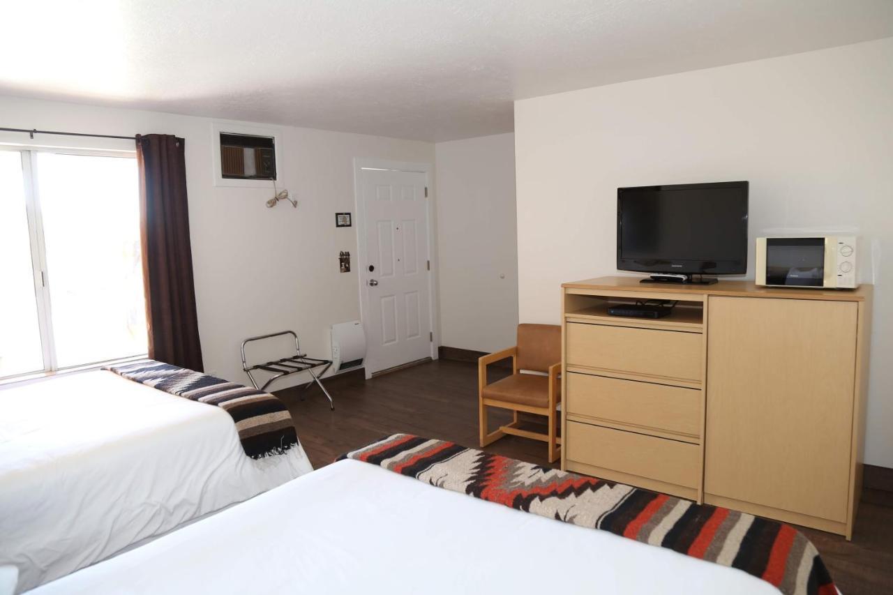 The Riverside Ranch Motel And Rv Park Southern Utah Hatch Esterno foto