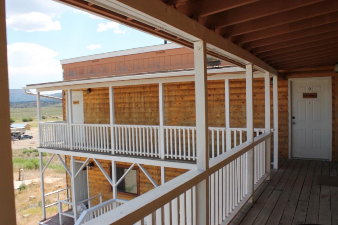 The Riverside Ranch Motel And Rv Park Southern Utah Hatch Esterno foto