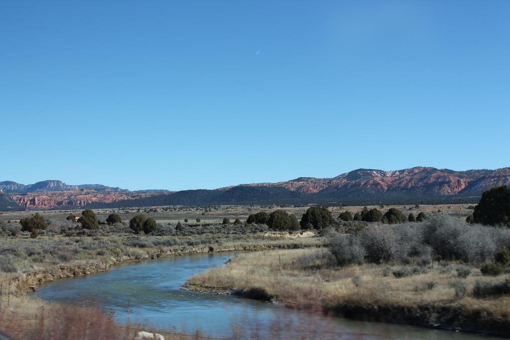 The Riverside Ranch Motel And Rv Park Southern Utah Hatch Esterno foto